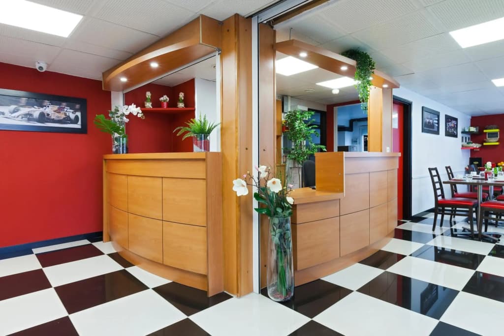 Enzo Hotels Chalons en Champagne - Photo 2