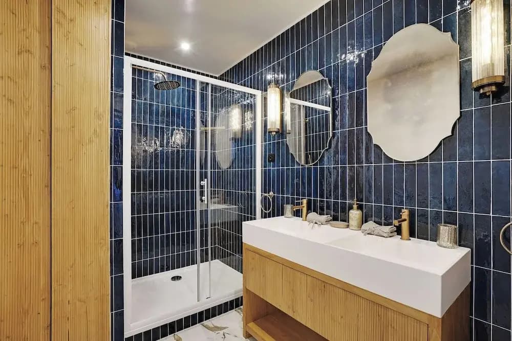 Chic 2BR Retreat for 4P- Heart of Invalides - Miniature 7