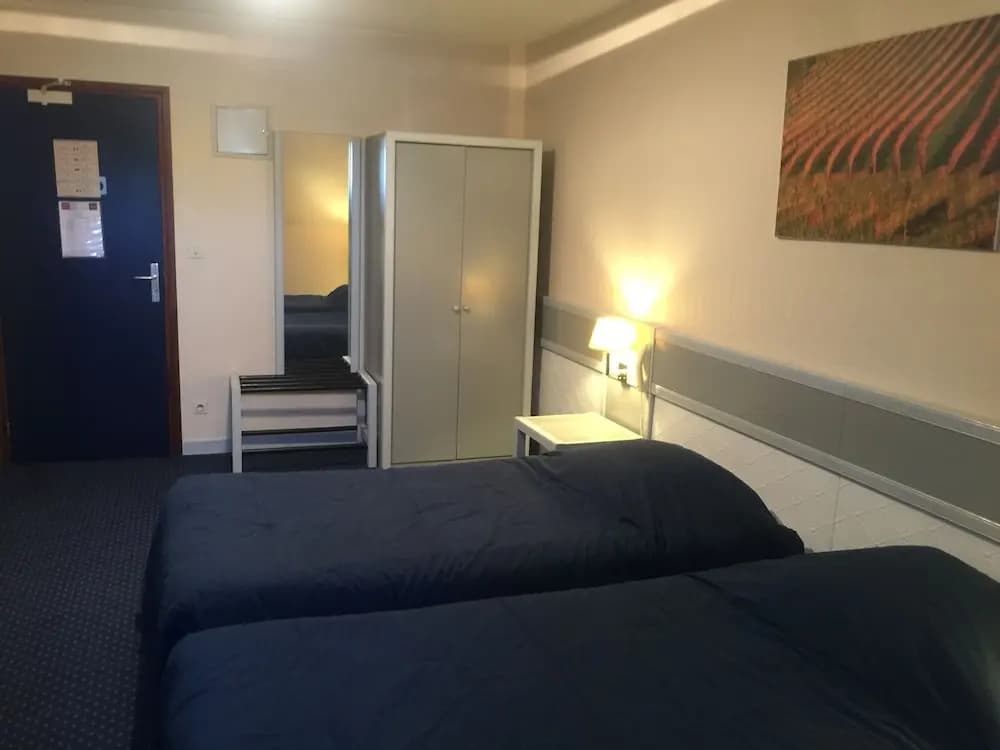 Hostellerie Saint-Vincent - Miniature 6