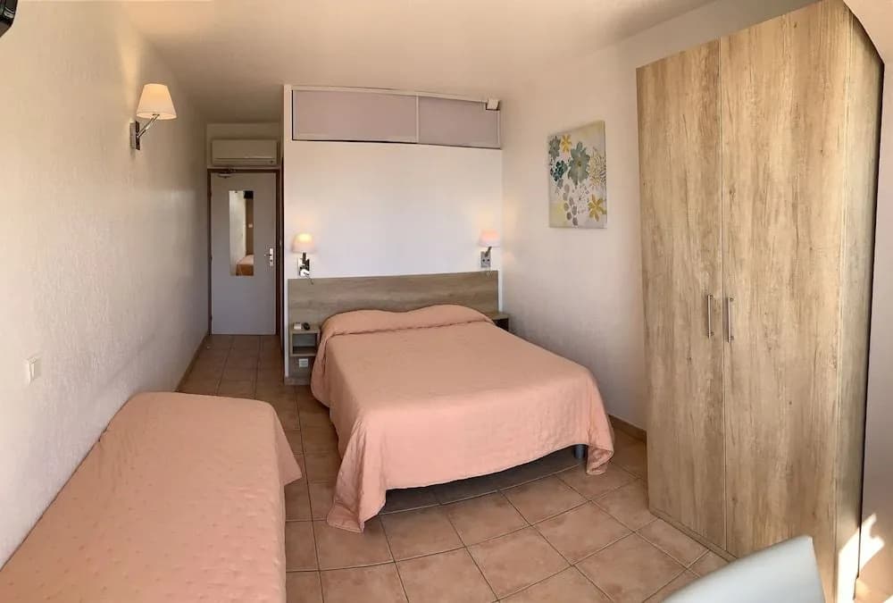 Hotel Alata - Photo 5