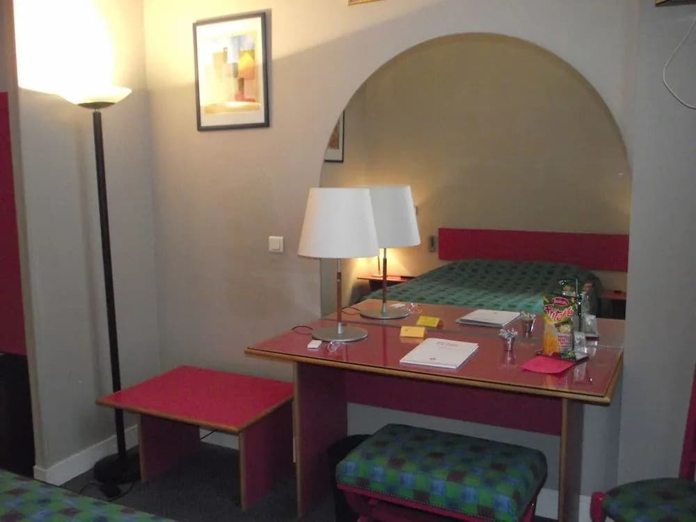 Hôtel de Paris et de la Poste - Photo 3