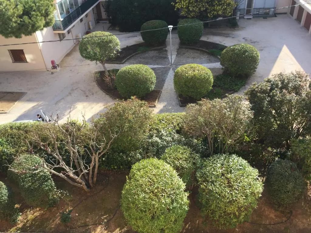 studio avec terrasse parking - Miniature 6