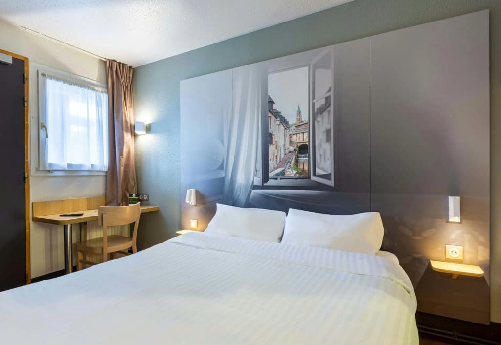 B&B HOTEL CHARTRES Le Forum (1) - Photo 4