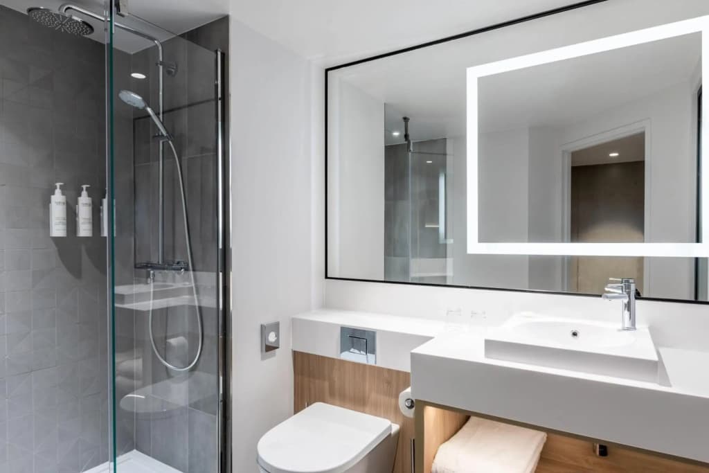 Courtyard by Marriott Paris Creteil - Miniature 8