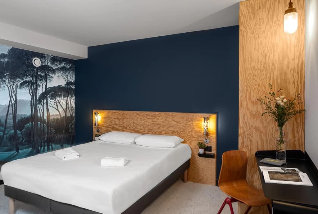 Eklo Hotels Clermont-Ferrand City center train station - Photo 5