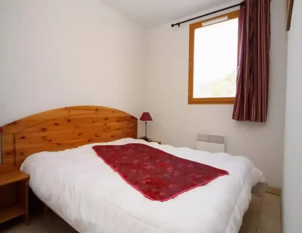 Apartment in Montbrun Near Thermal Baths - Photo 4