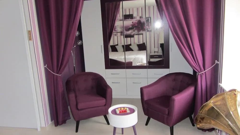 Chambre D'Hotes Les Glycines - Photo 4