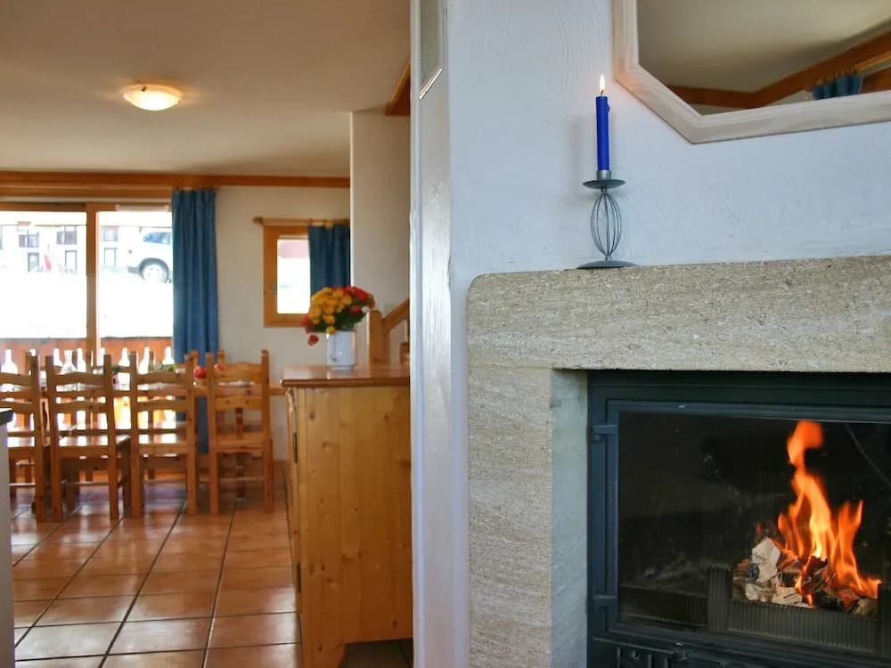 Chalet on Sunny Slopes of Plagne - Miniature 8