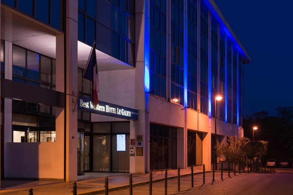 Best Western Hotel le Galice Aix-en-Provence - Photo 1