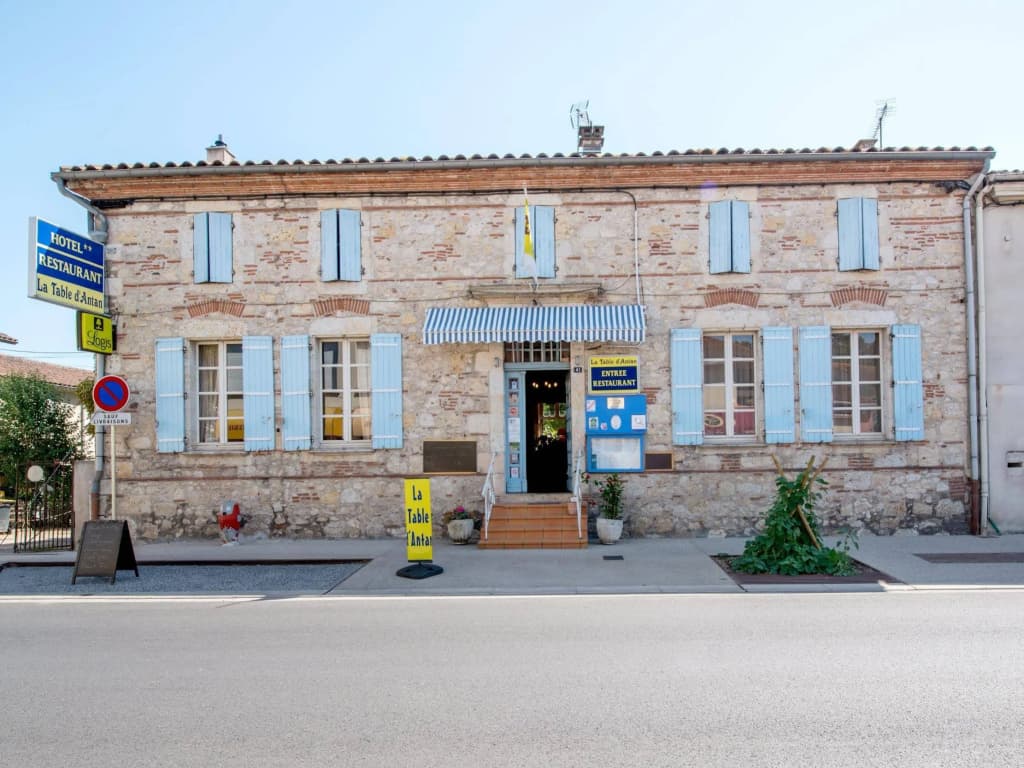 La Table d'Antan - Photo 1