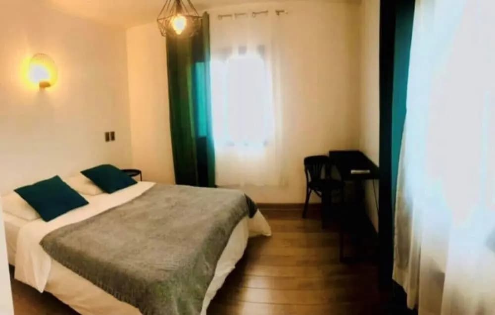 Les Chambres De La Bourse Hotel - Photo 2