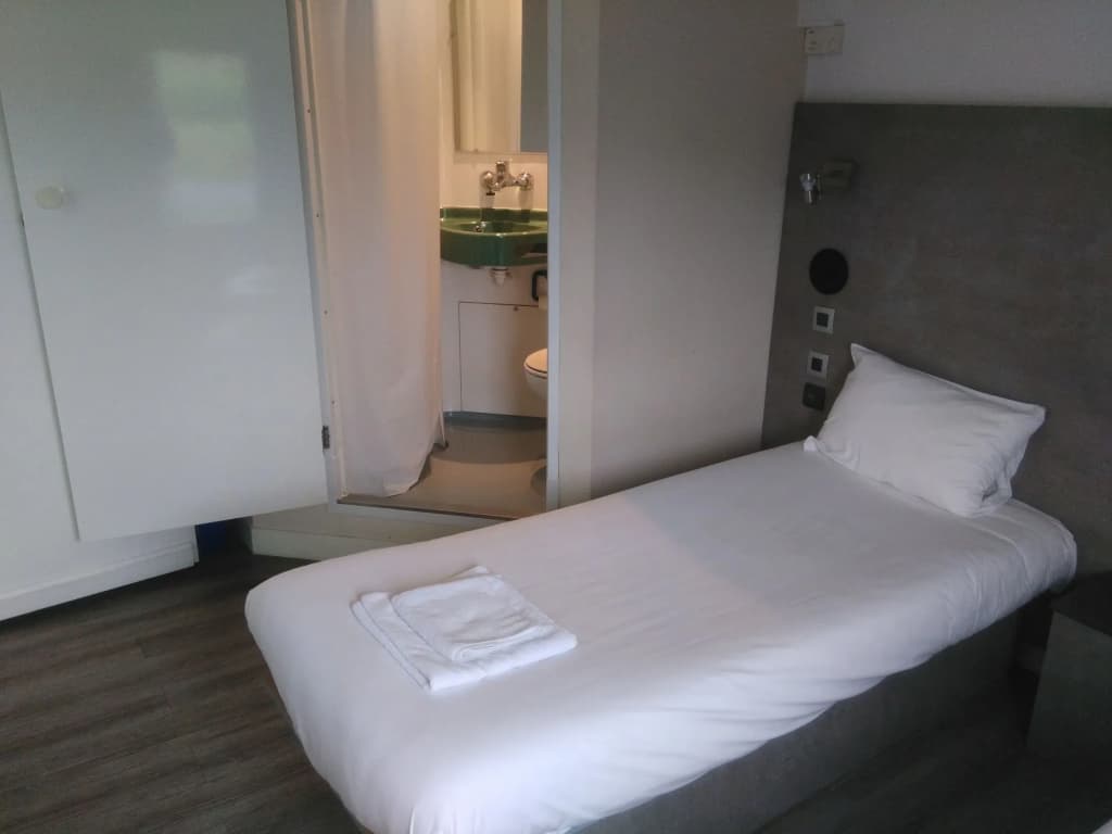 FASTHOTEL Le Mans Nord Saint-Saturnin - UN FH CONFORT - Photo 4