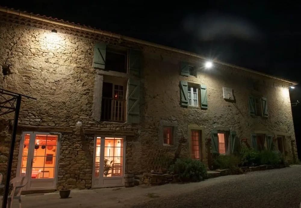 Domaine Bellelauze - Photo 1