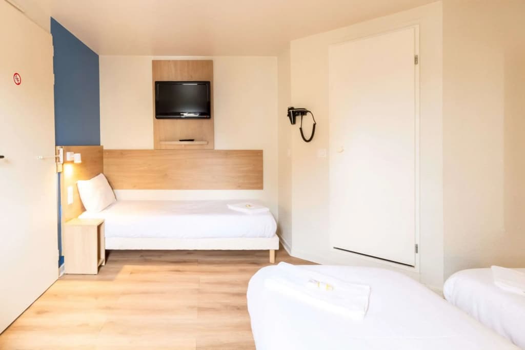 Brit Hotel Rouen Barentin - Photo 5