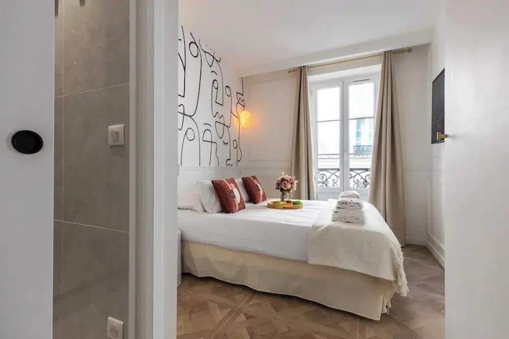 Intimate Private Room - 2P- Pigalle/moulin Rouge - Photo 4
