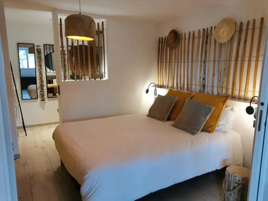 Casa Louise Suites and Spas - Photo 4
