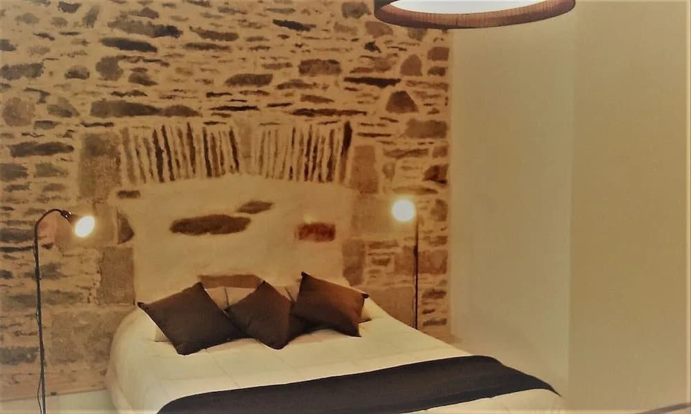 Hôtel Le Saint Yves - Photo 1