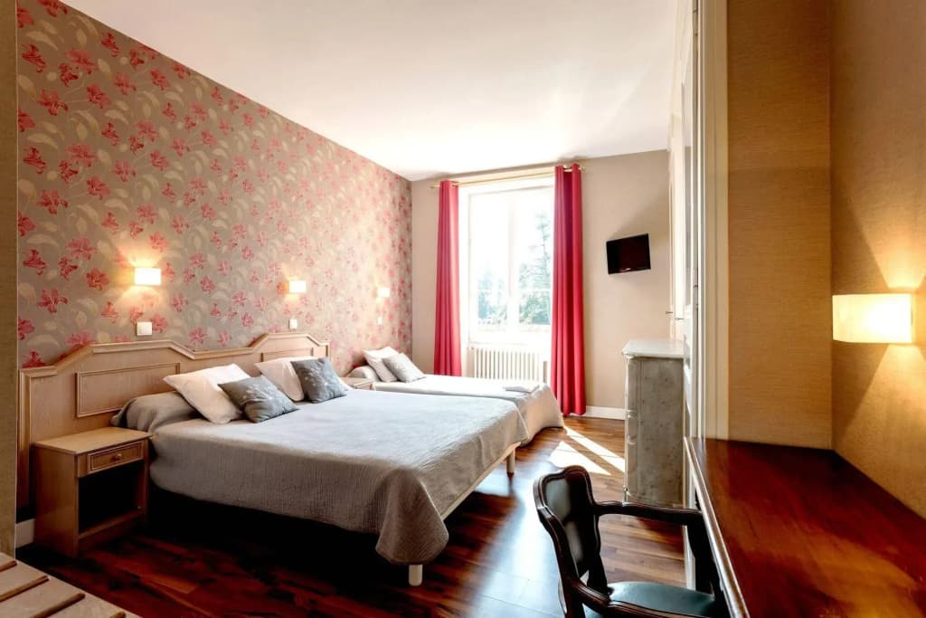 Domaine des Cèdres : Logis Hôtel, Résidence, Gîtes et Insolites - Miniature 7