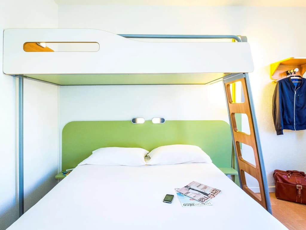 ibis budget Aubagne Les Paluds Agora - Photo 3