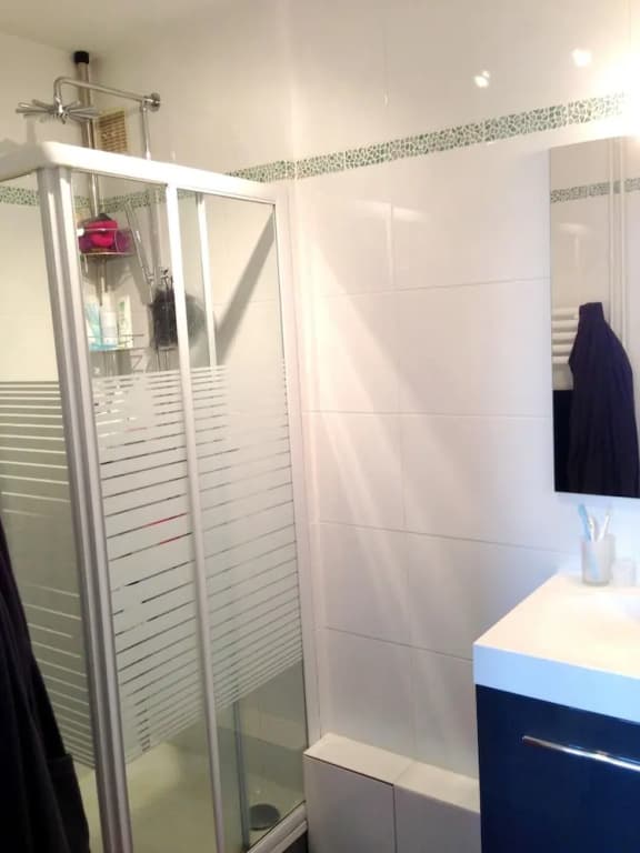 Apartment With one Bedroom in Blois, With Wonderful Lake View, Furnished Balcony and Wifi - Miniature 8