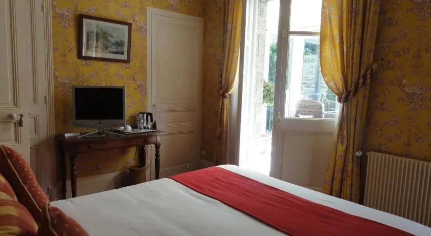 Villa Reine Hortense - Photo 3