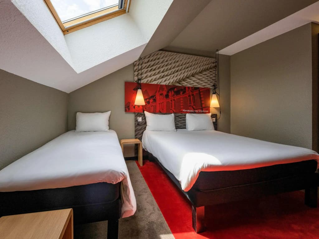 ibis Montargis - Photo 2