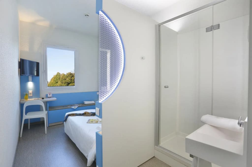 First Inn Hotel Les Ulis - Photo 4