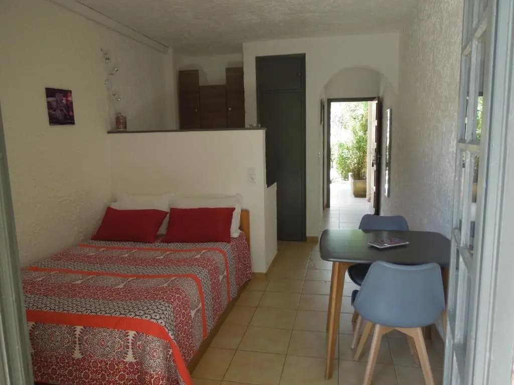 Le Clos des Arbousiers - Photo 4