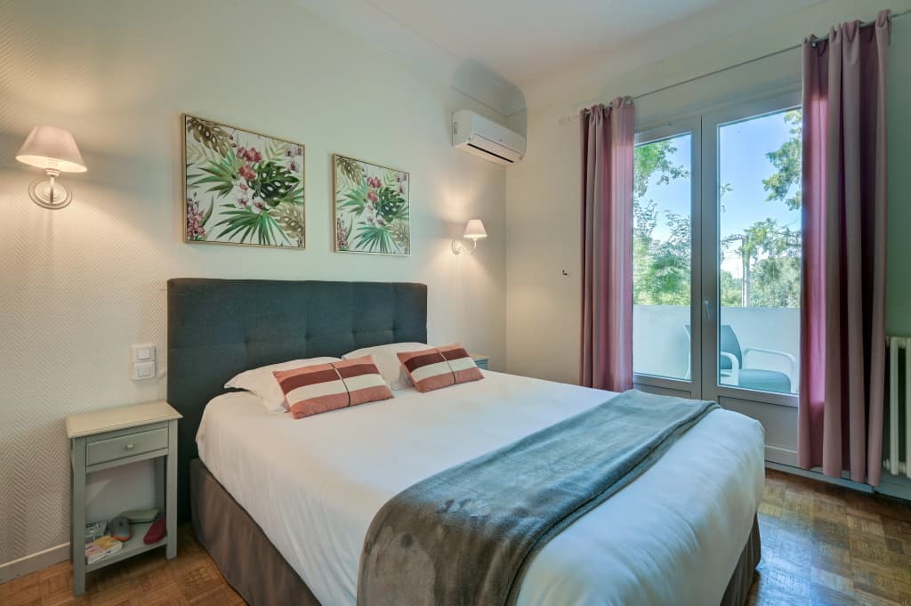 Logis Hotel Le Blason de Provence - Photo 3