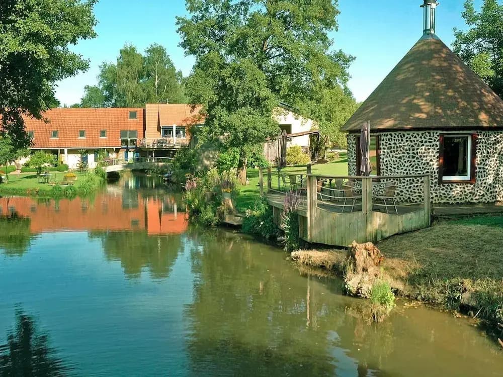 Holiday Flat on Small Holiday Farm With Indoor Pool + Many Activities - Miniature 7
