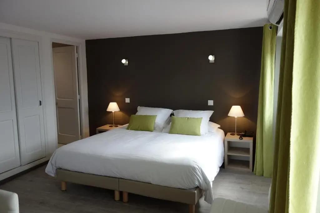 Hotel le Préjoly - Photo 1