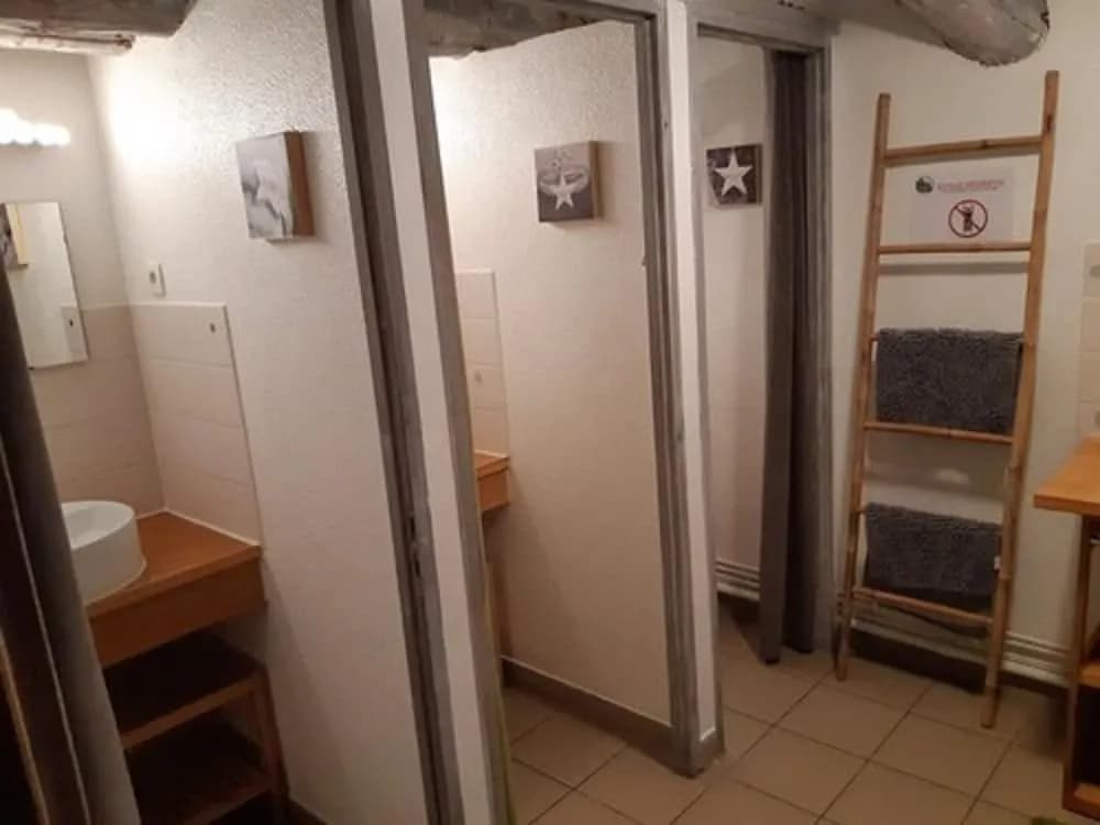 Auberge-Refuge de Roybon - Miniature 8