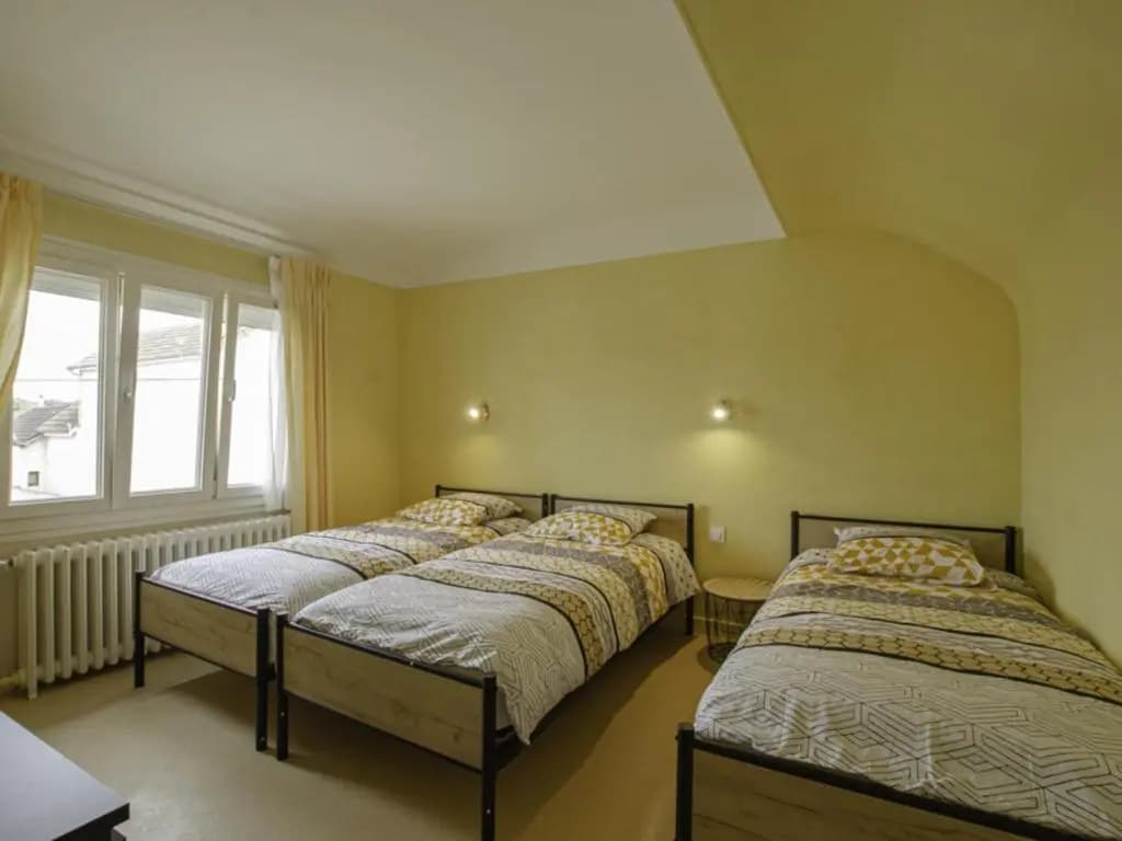 Gîte Saint-Julien-les-Villas, 3 pièces, 5 personnes - FR-1-543-215 - Miniature 6