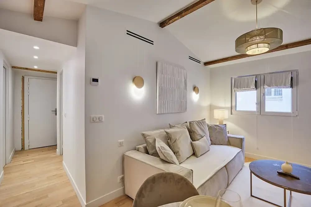 Superb Apartment in the Heart of Paris - Miniature 8
