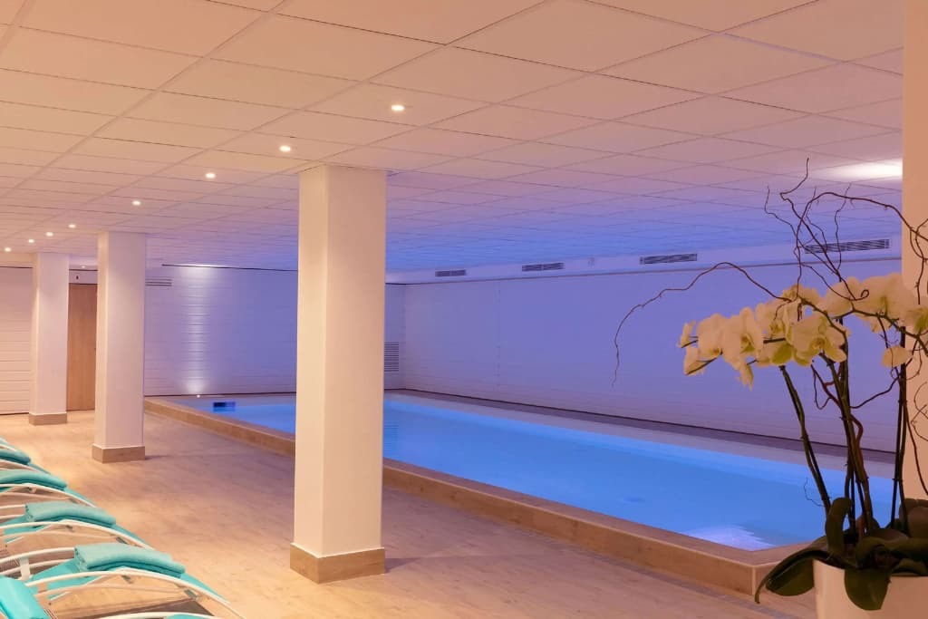 Best Western Plus Hotel Escapade Senlis - Photo 2