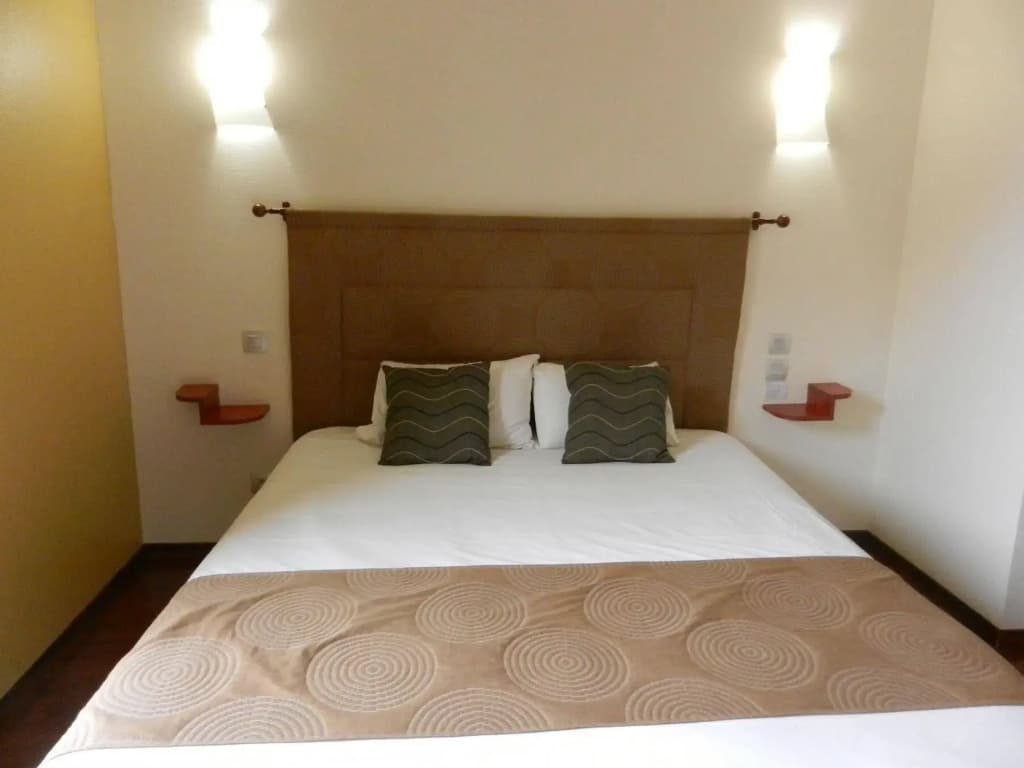 L'Hôtel - Photo 1