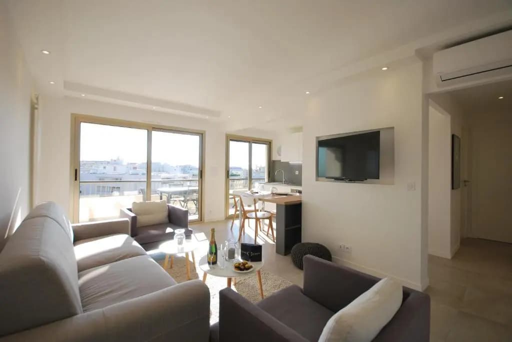 Appartement Supérieur 1 Chambre Arrière Martinez - Photo 2