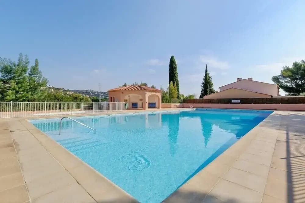 Résidence partenaire le Domaine de Garlande - Photo 2