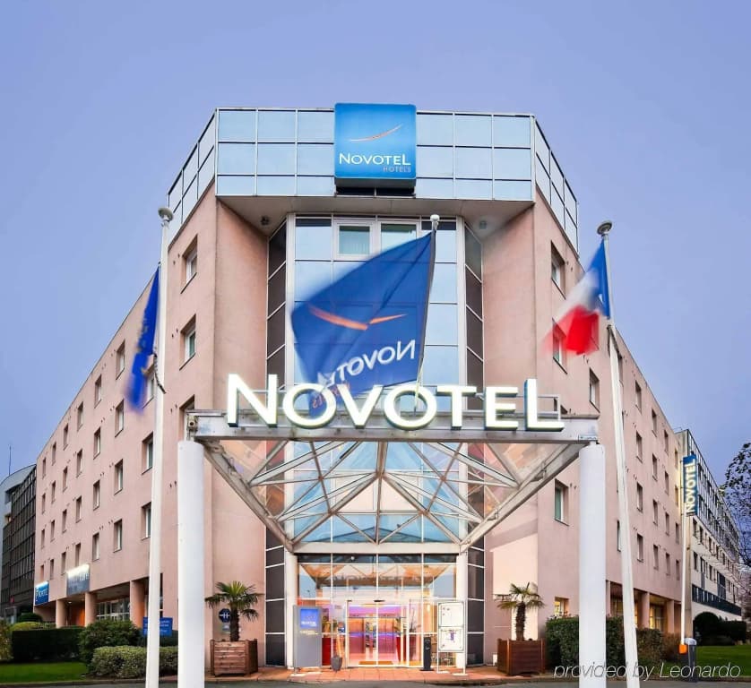 Novotel Centre Nantes Bord de Loire - Photo 1