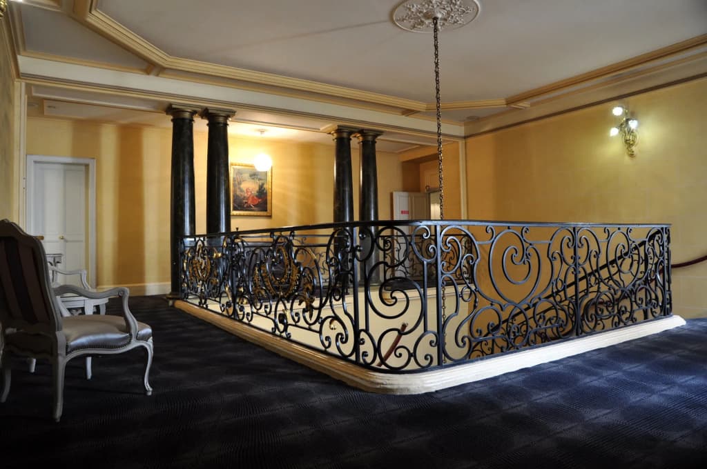 Grand Hotel de la Reine Place Stanislas - Photo 2