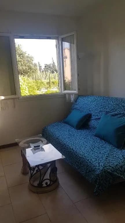 PROVENCE, SOLEIL ET LUBERON !!! Coin jardin 3 Lits 2 Chambres 80 m2 - Photo 2