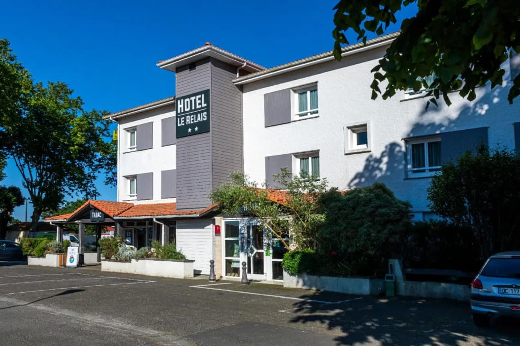 Hôtel Le Relais - Photo 1