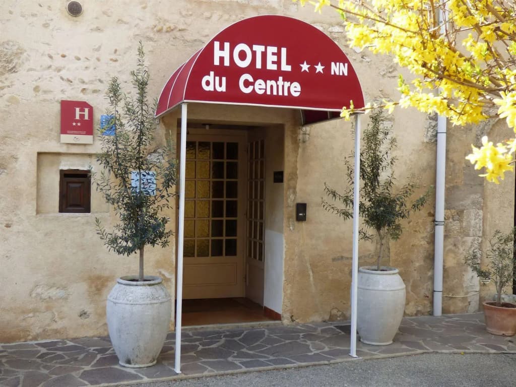 Hôtel du Centre - Photo 1