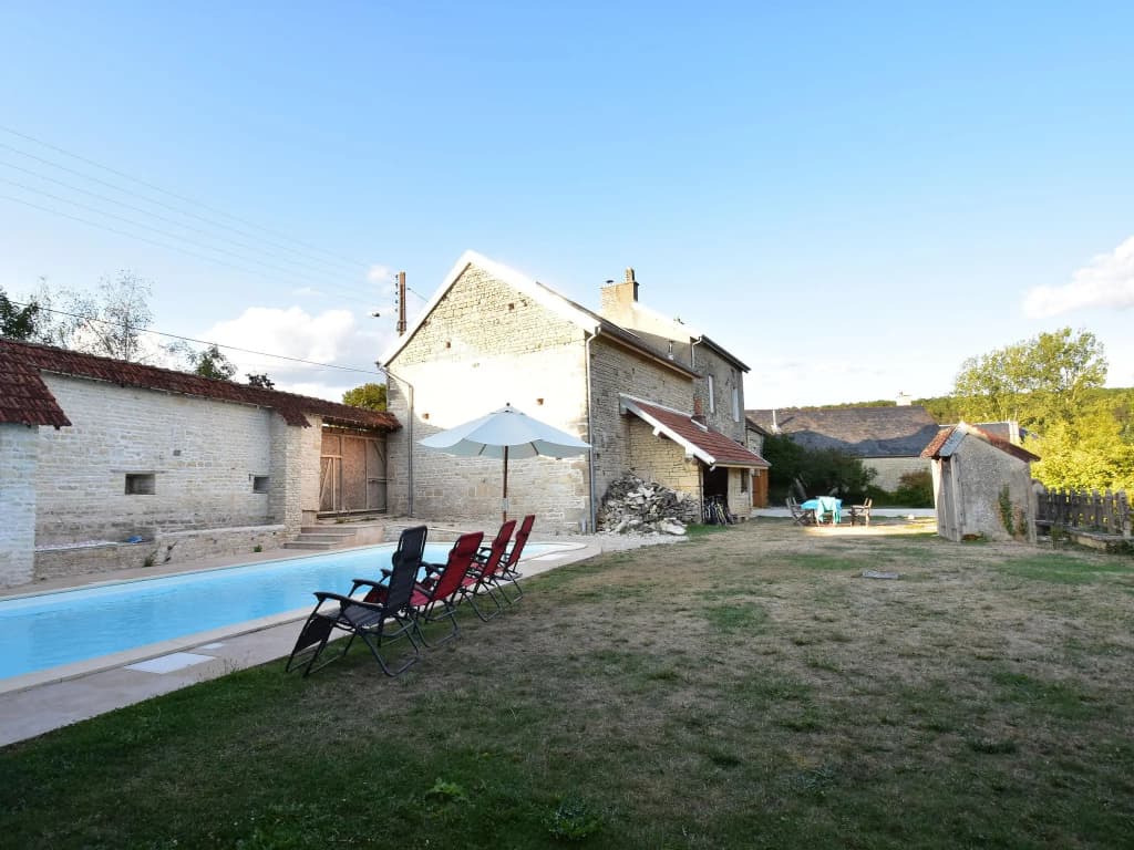 Villa With Spa & Pool - Miniature 6