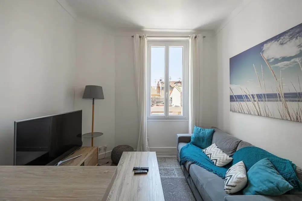 Beautiful Renovated Apartment - Carre D'or - 1br/2p - Miniature 7