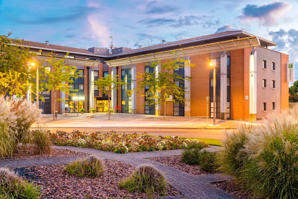 Holiday Inn Toulouse Airport by IHG - Photo 1