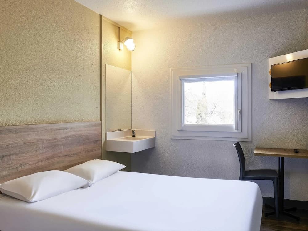 hotelF1 Nice Villeneuve-Loubet - Miniature 6