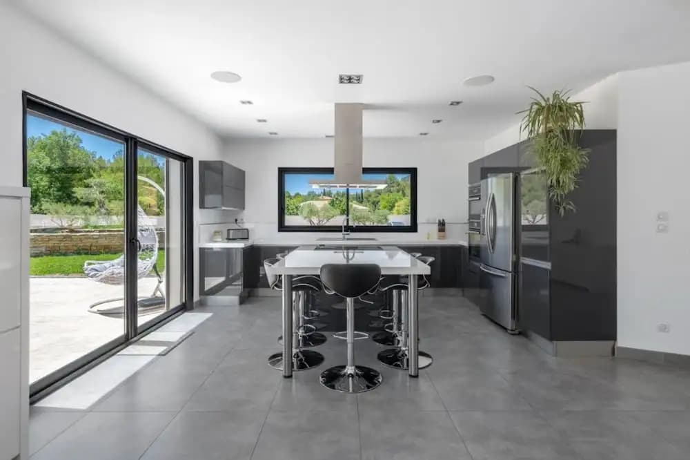 Villa With Heated Swimming Pool spa gym and Cinema - Miniature 6