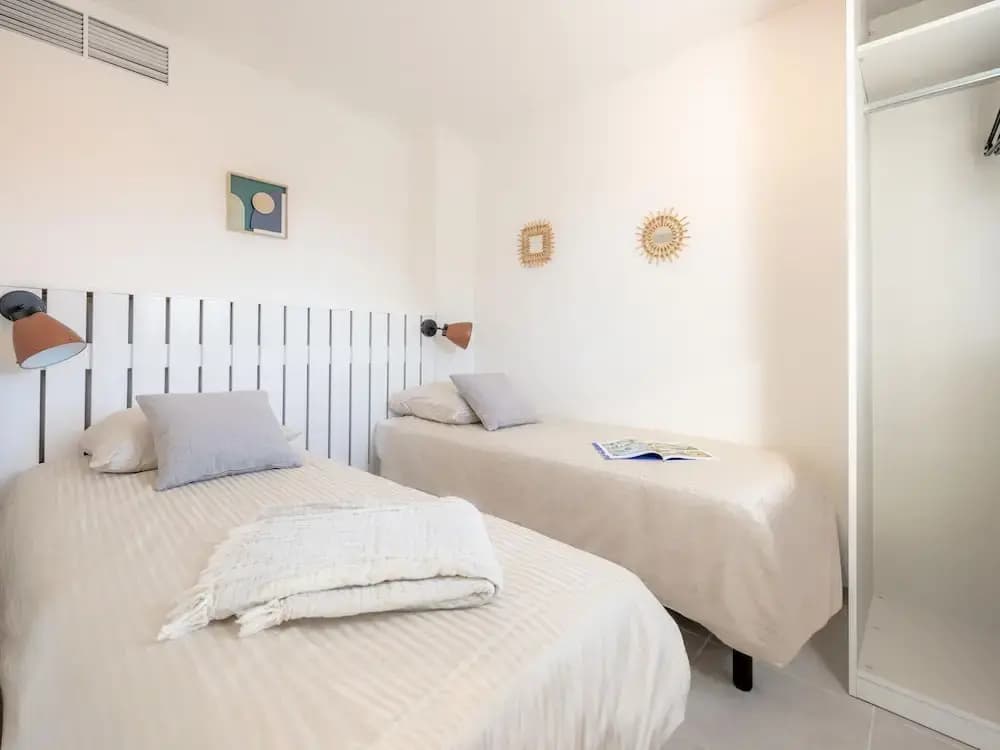 2-room Apartment in Residence Cap Cassis Calanques, Roquefort-la-bedoule - Photo 3