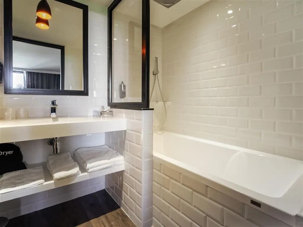 ibis Styles Castelnaudary - Miniature 7